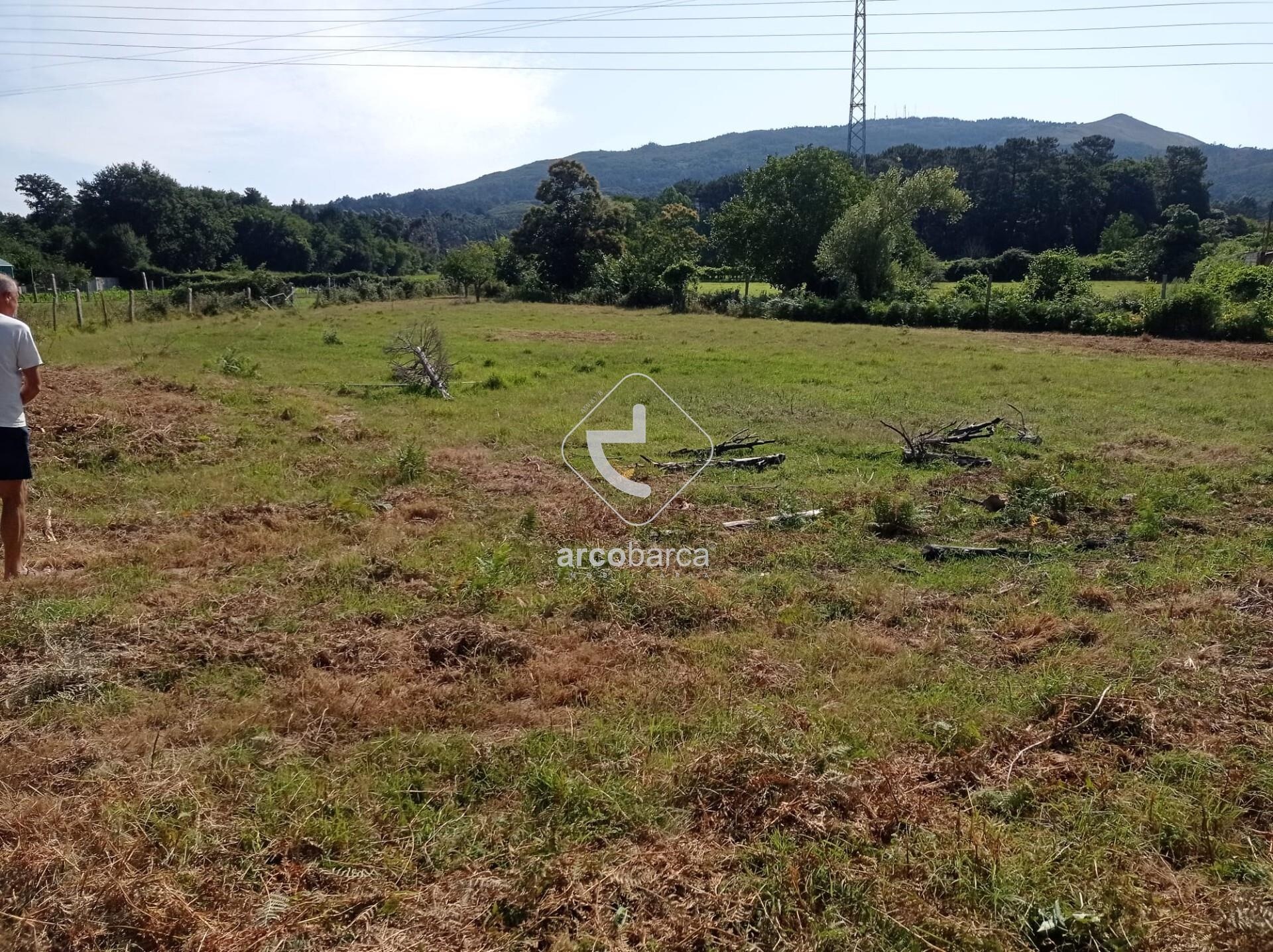 Land for sale in Valença, Portugal — €60,000