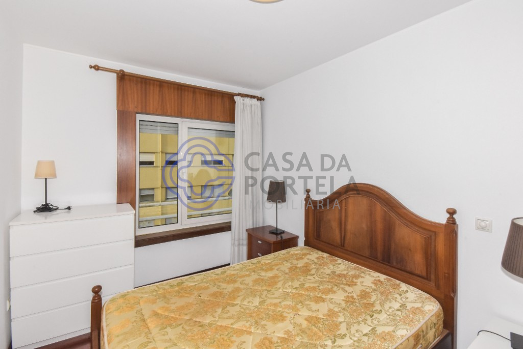 vendo,apartamento T3,monte dos burgos,garagem,elevador,porto (16)