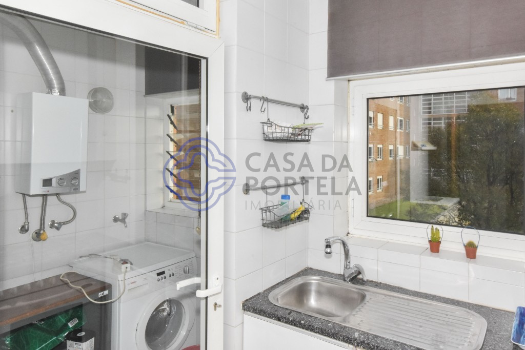 vendo,apartamento T3,monte dos burgos,garagem,elevador,porto (7)