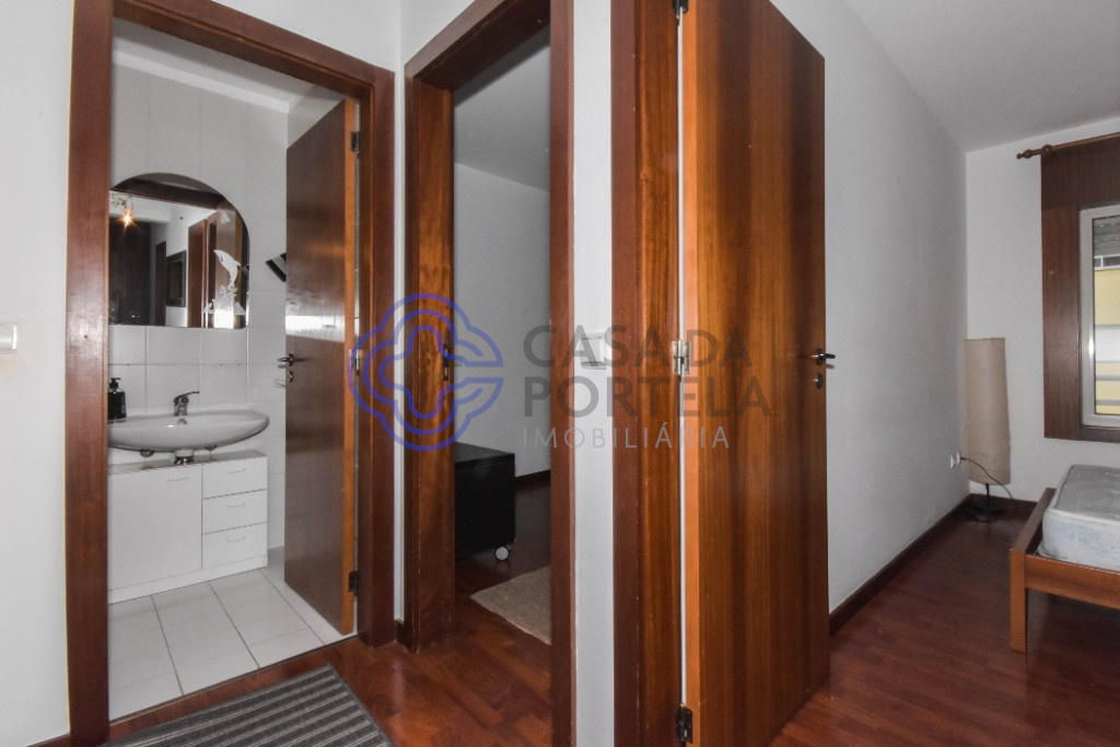 vendo,apartamento T3,monte dos burgos,garagem,elevador,porto (12)