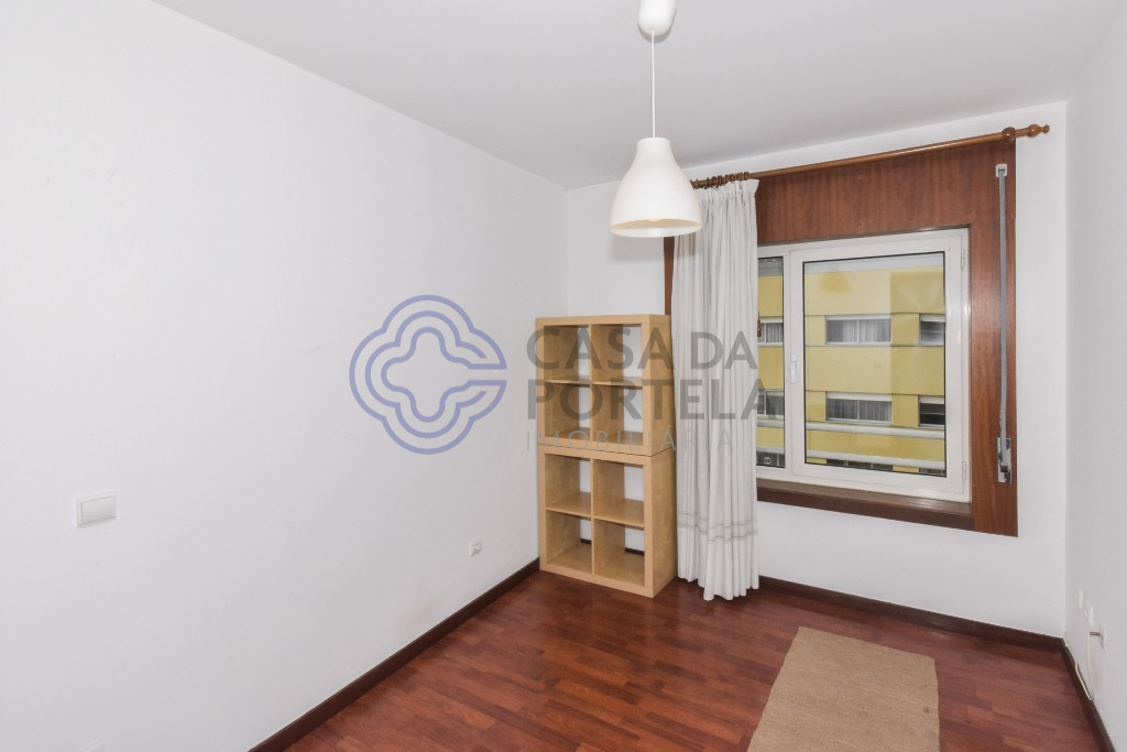 vendo,apartamento T3,monte dos burgos,garagem,elevador,porto (24)