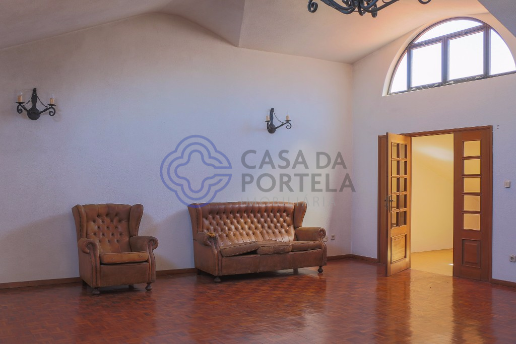 Andar  Moradia T3 Duplex - Oliveira do Douro - 020