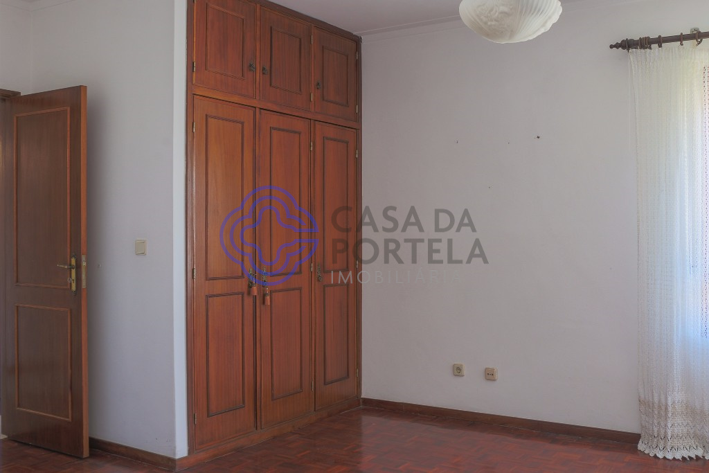 Andar  Moradia T3 Duplex - Oliveira do Douro - 016