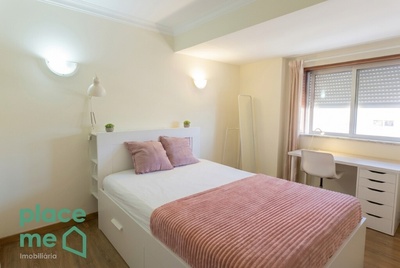 Quarto c/ despesas incluídas - Só raparigas