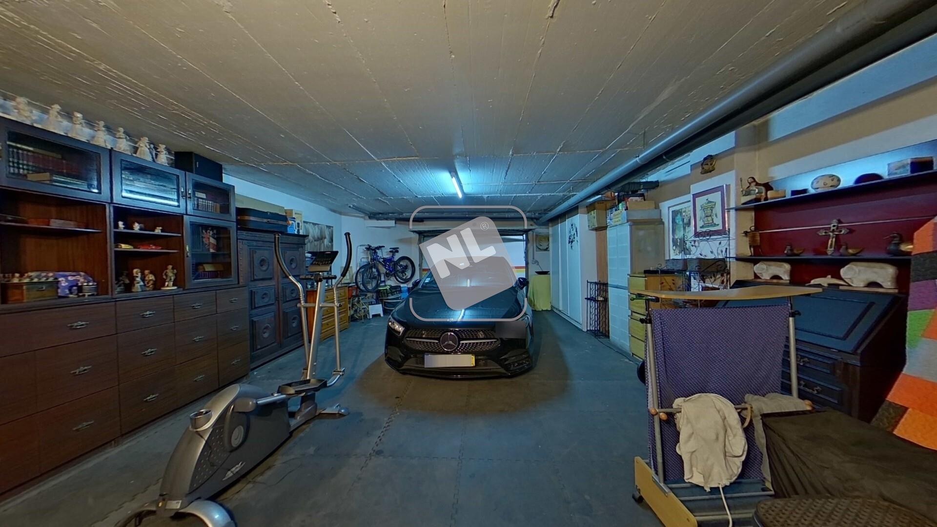 Garagem 4