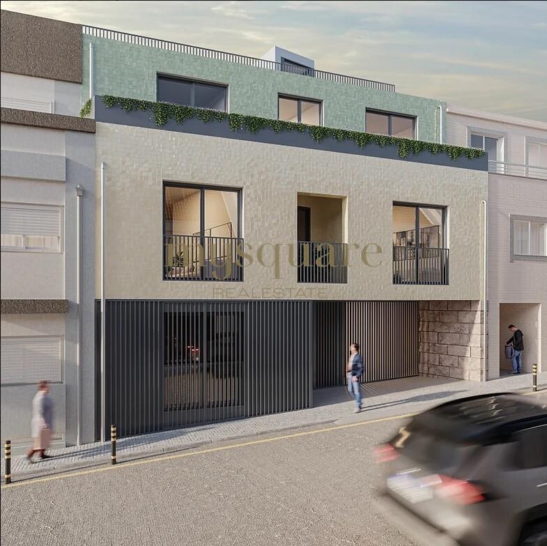 Apartamento T2 Duplex com terraço - Junto à Serra do Pilar, Gaia