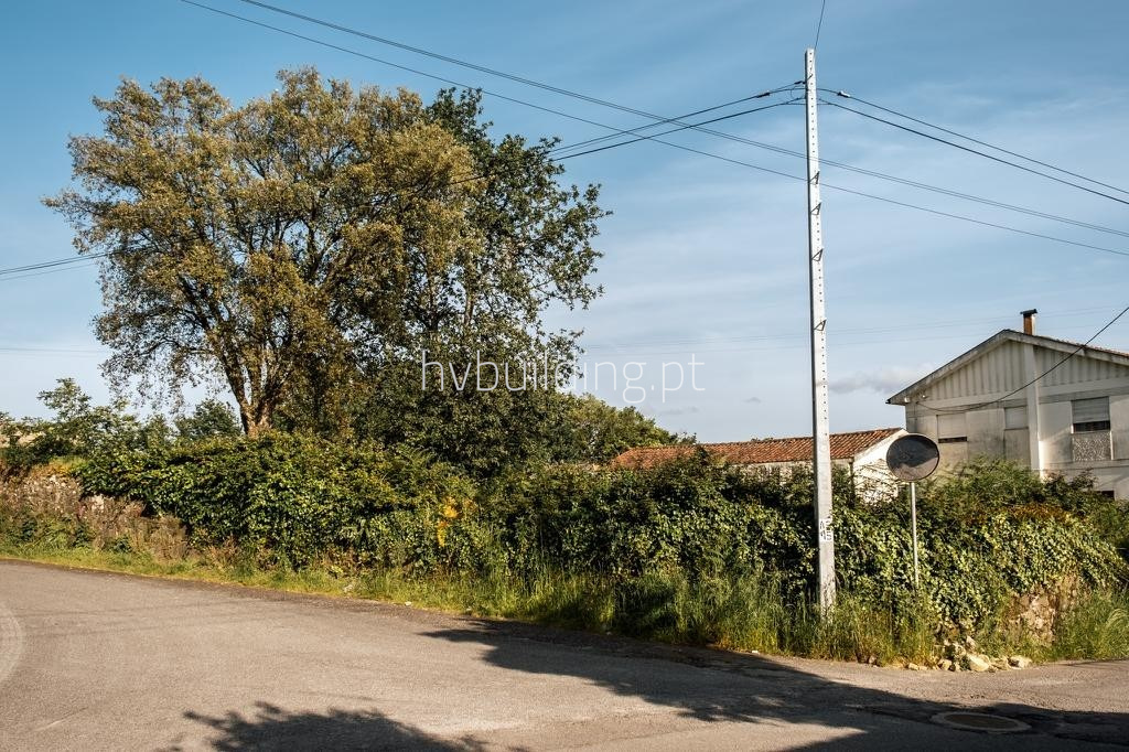Land for sale in Barcelos, Portugal — €599,900