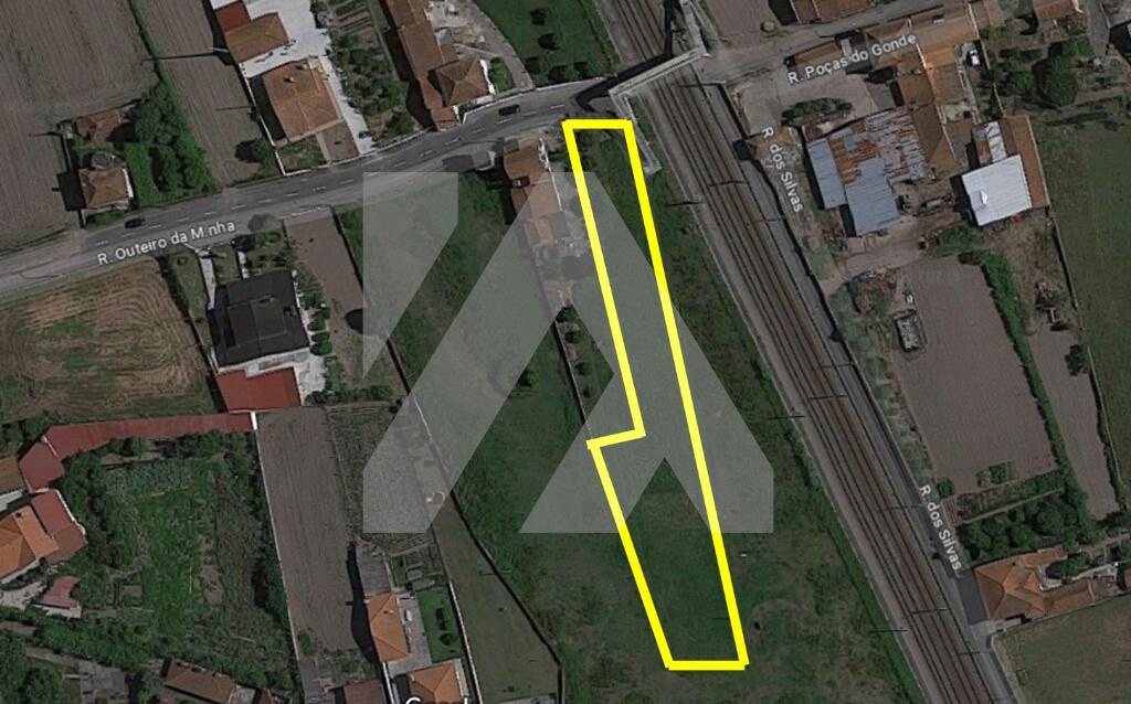 Terreno com viabilidade de construção - Válega