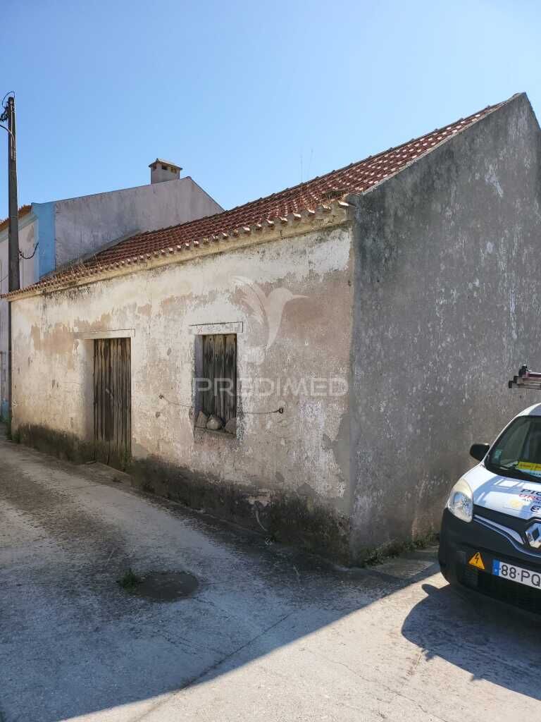 Land for sale in Torres Vedras, Portugal — €110,000