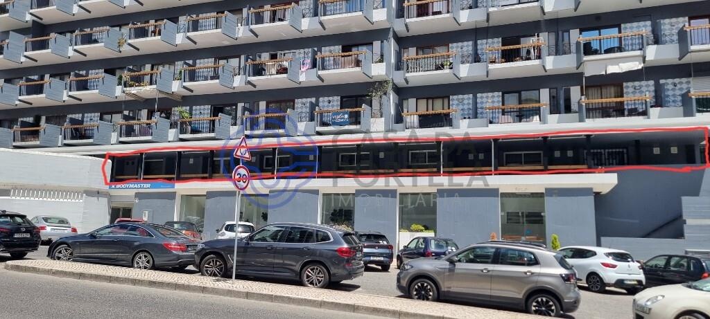 T4 de 309 m² no coração do Monte Estoril