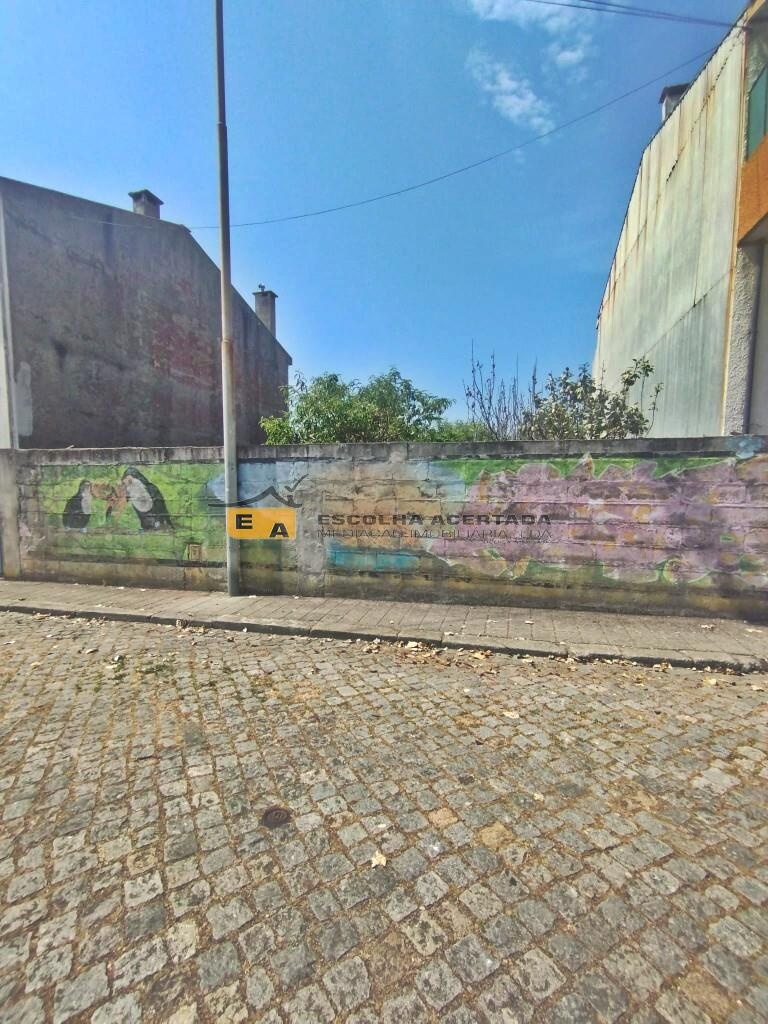 Land for sale in Matosinhos, Portugal — €196,000