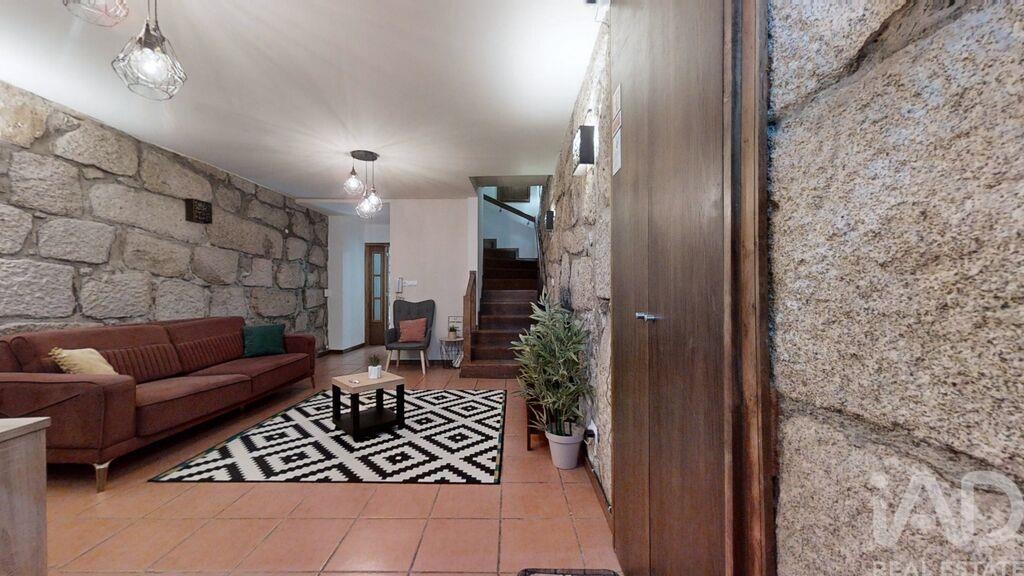 House in Porto - Image 3