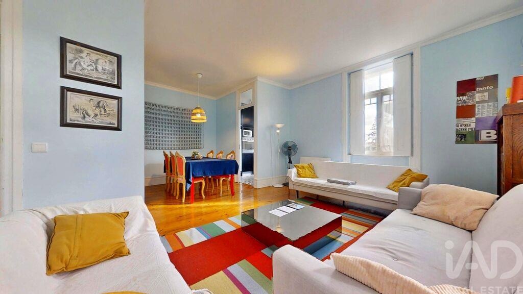 Apartment in Porto - Image 4