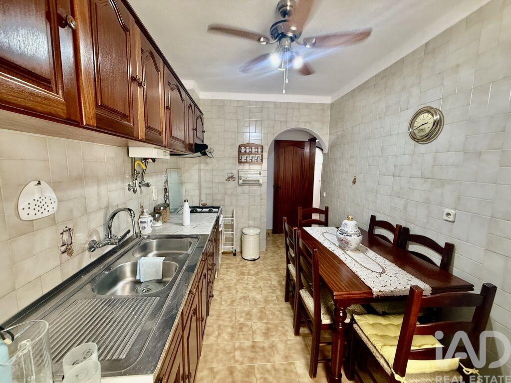 Apartment in Sao Bras de Alportel - Image 4