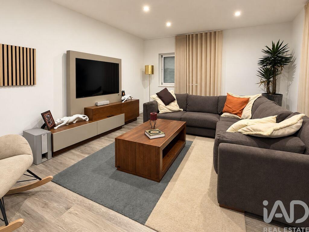 Apartment in Sao Bras de Alportel - view 1