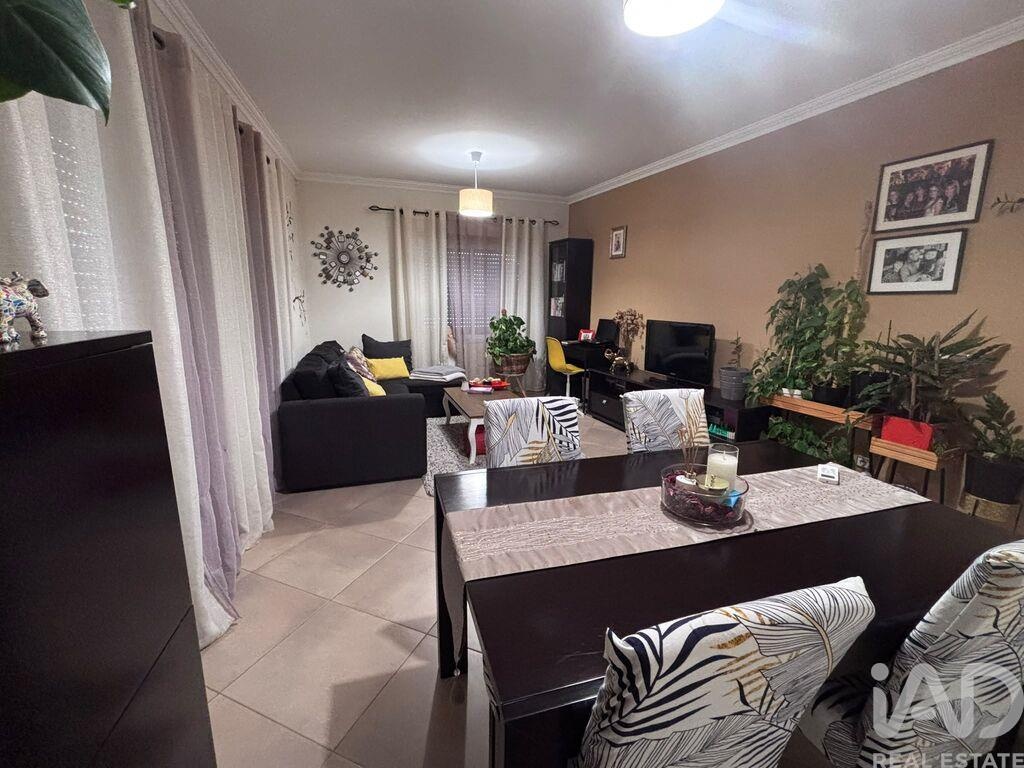 Apartment in Sao Bras de Alportel - Image 3