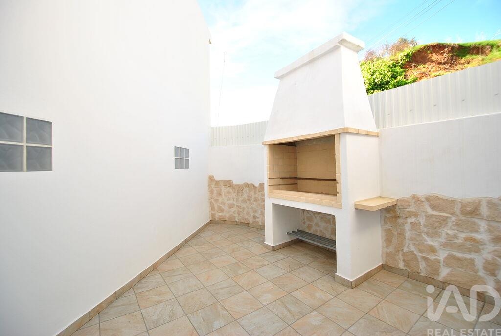 Apartment in Correeira - Image 5