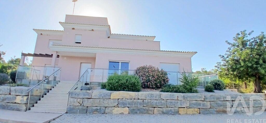 House in Vale da Rosa - Image 4