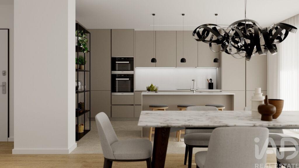Apartment in Parceiros - Image 3