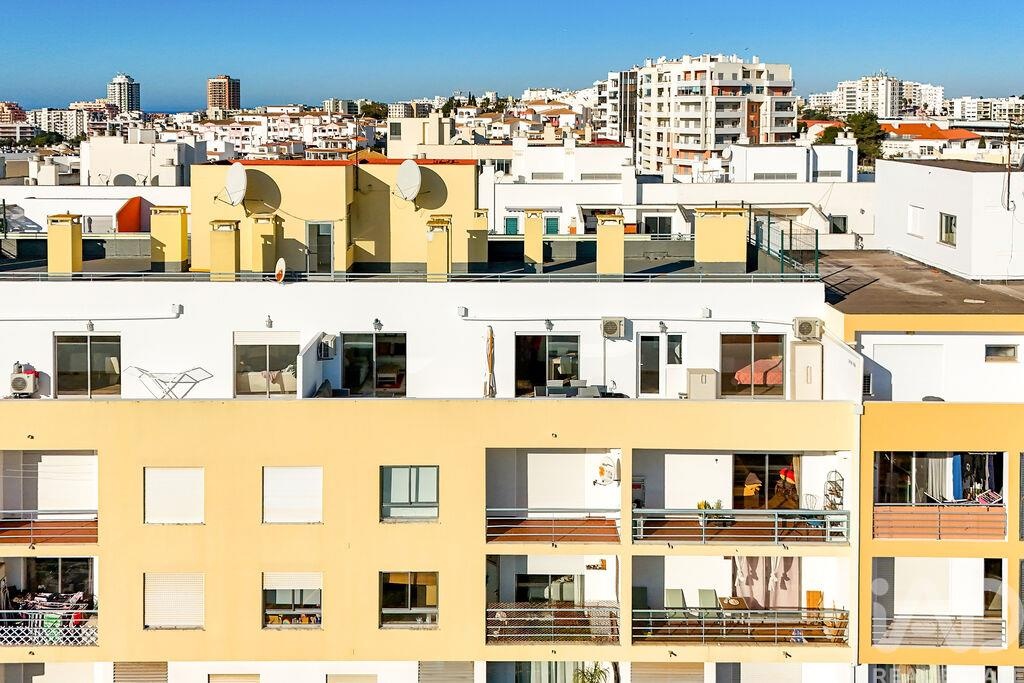 Apartment in Portimao - Image 4