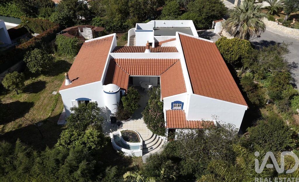 House in Portimao - Image 3