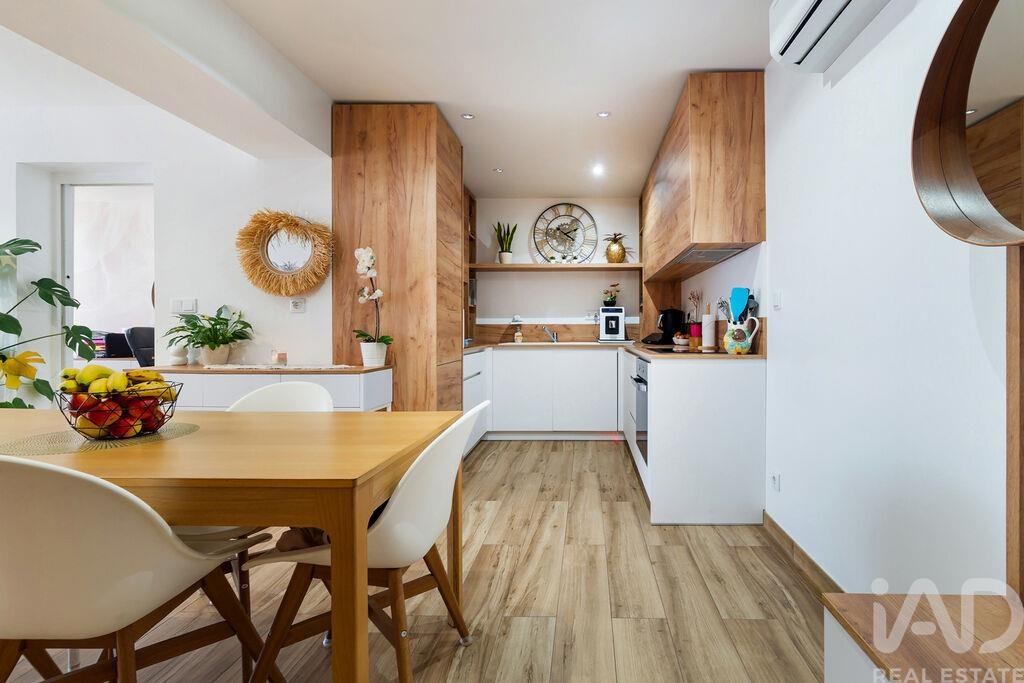 Apartment in Quarteira - Image 3
