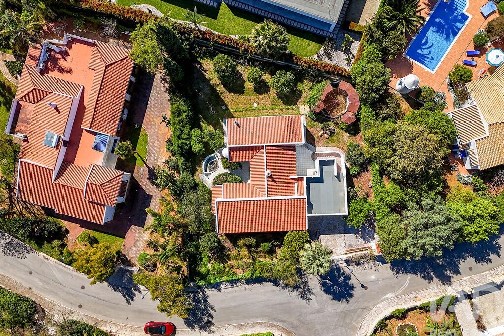 House in Portimao - Image 2