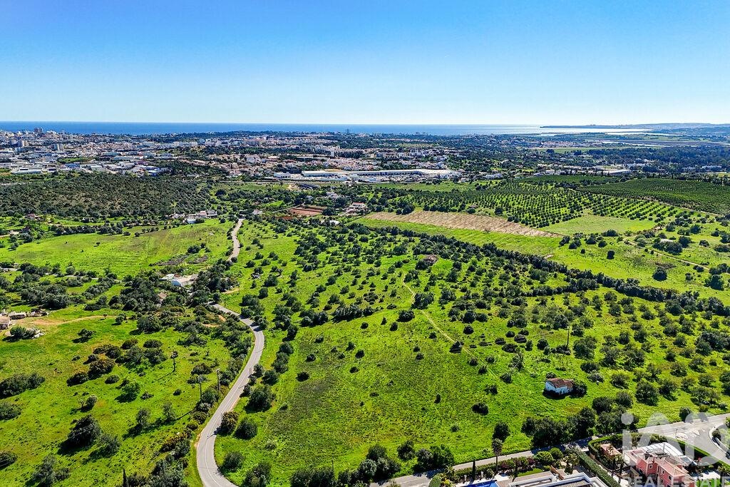 House in Portimao - Image 4