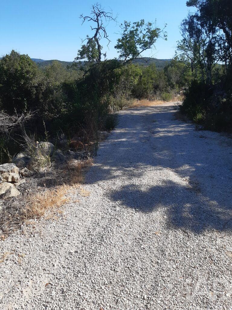 Land in Paderne - view 1