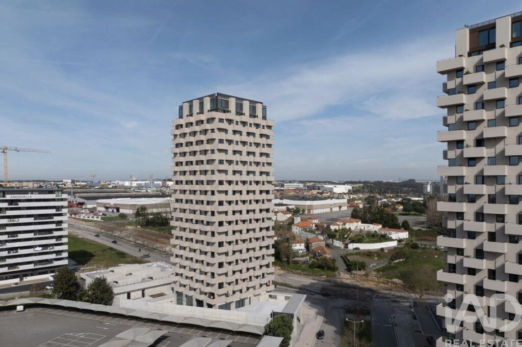 Apartment in Matosinhos - Image 3