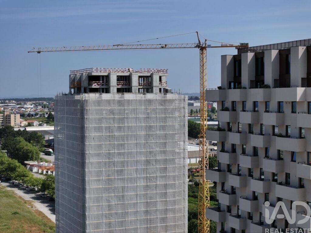 Apartment in Matosinhos - Image 3