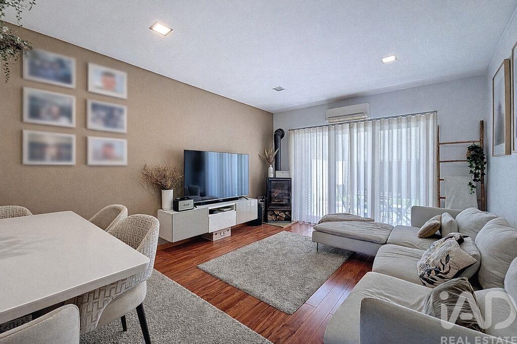 House in Rio Tinto - Image 3