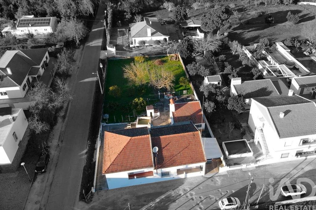 House in Canaviais - Image 3