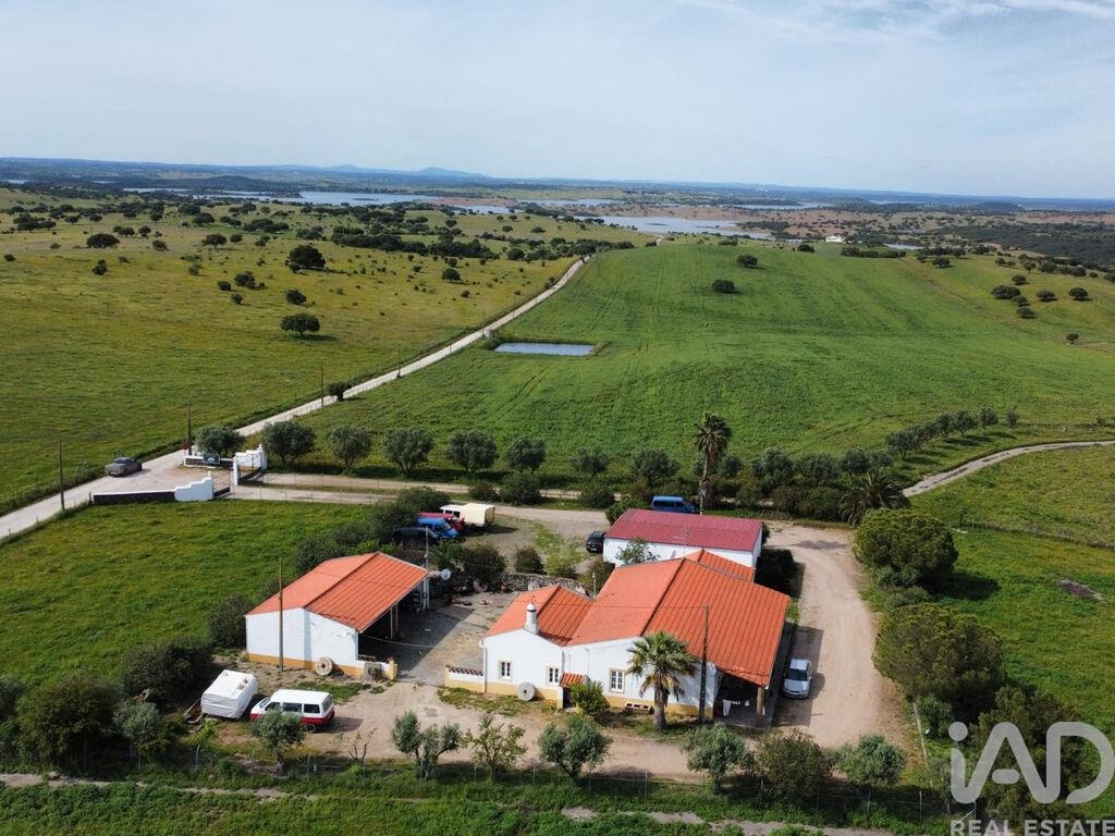 House in Mourao - view 1