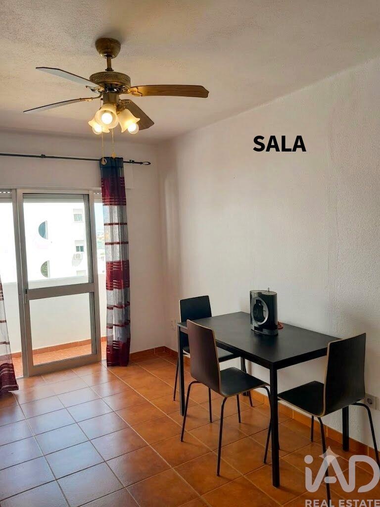 Apartment in Quarteira - Image 3