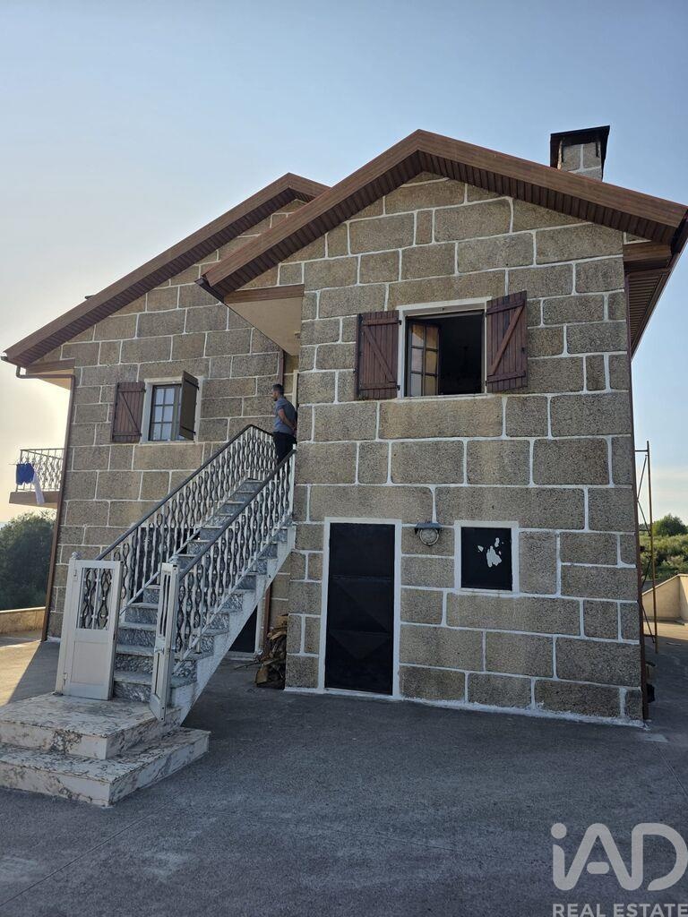House in Montalegre - view 1