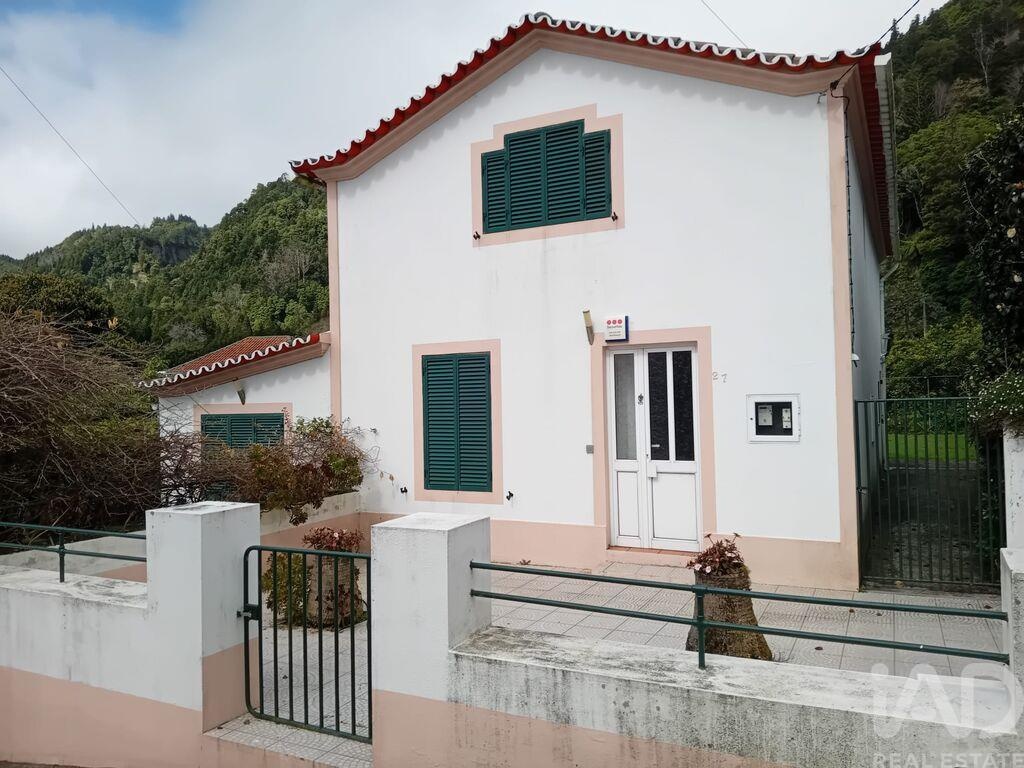 House in Furnas - view 1