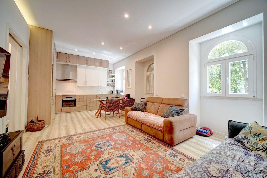 Apartment in Venteira - view 1