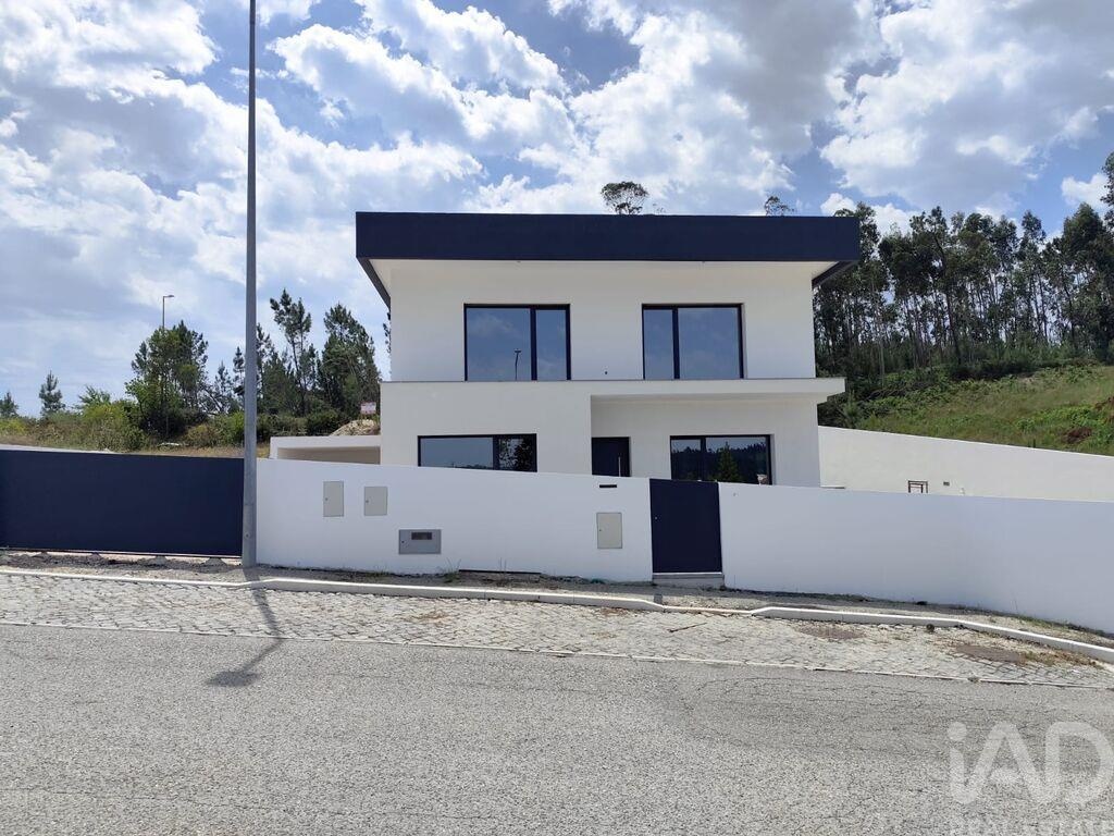 House in Ansiao - Image 4