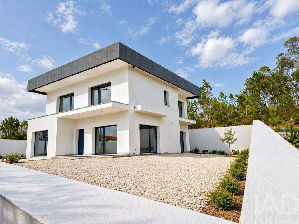 House in Ansiao - Image 2