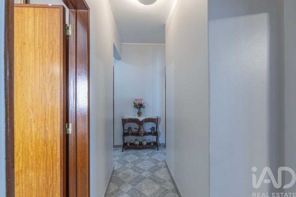 Apartment in Costa da Caparica - Image 3