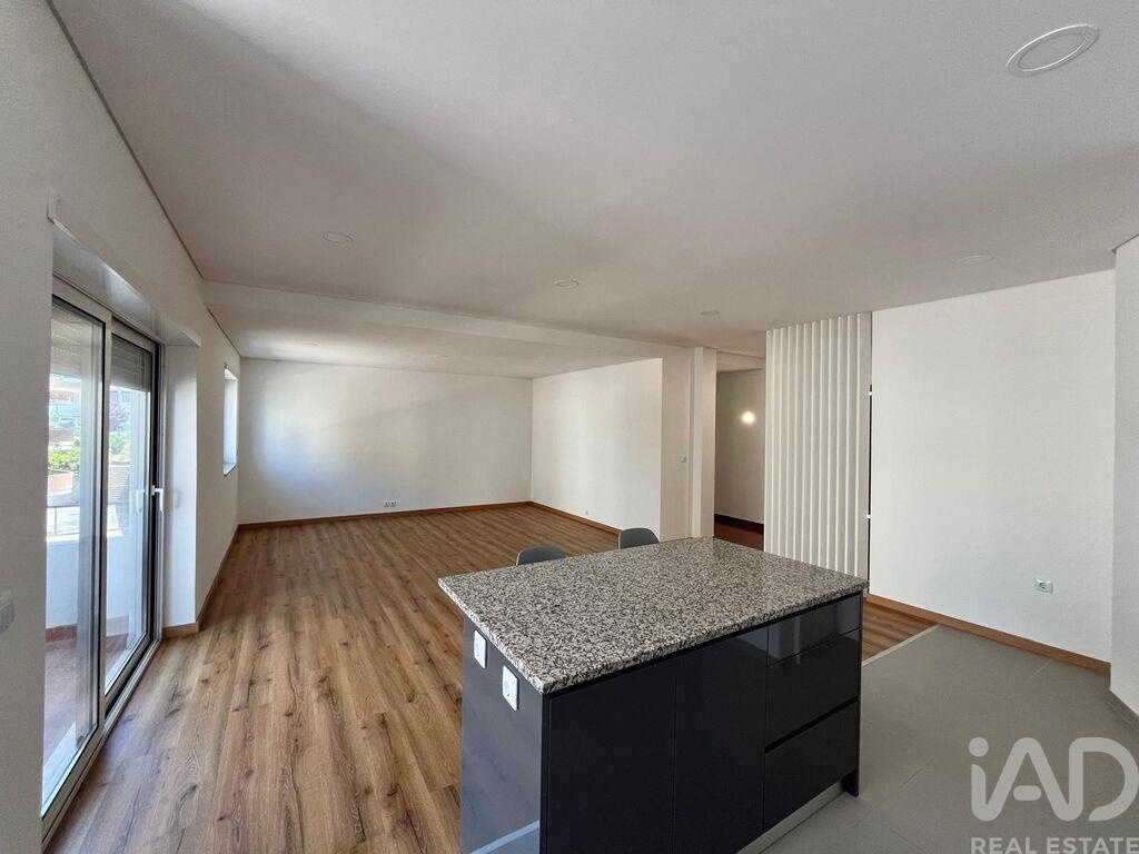 Apartment in Darque - Image 3