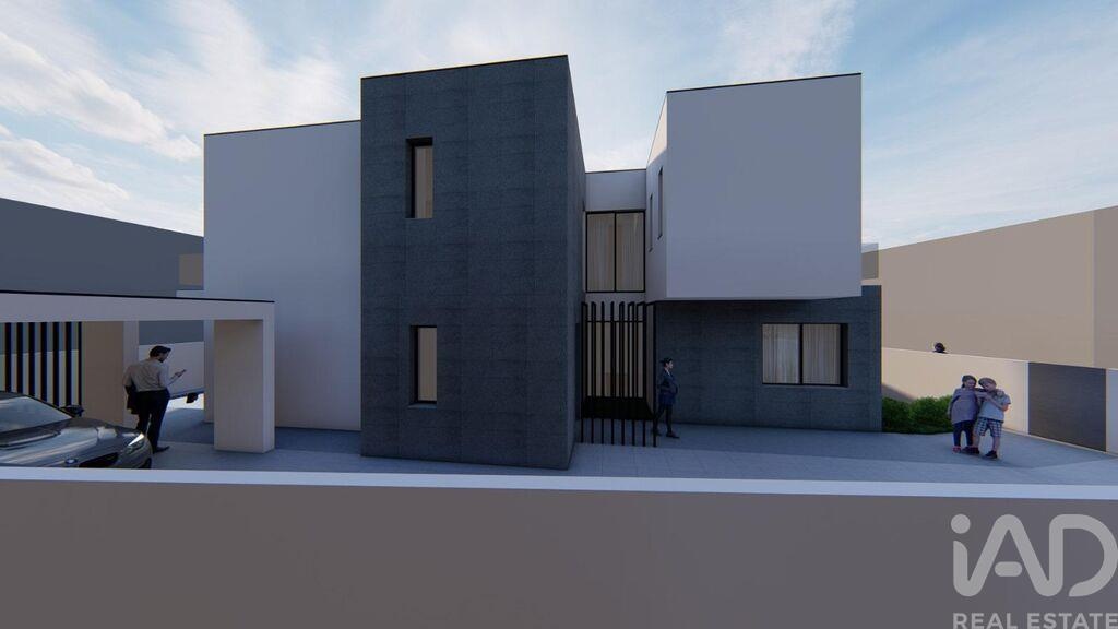 House in Esposende - Image 4