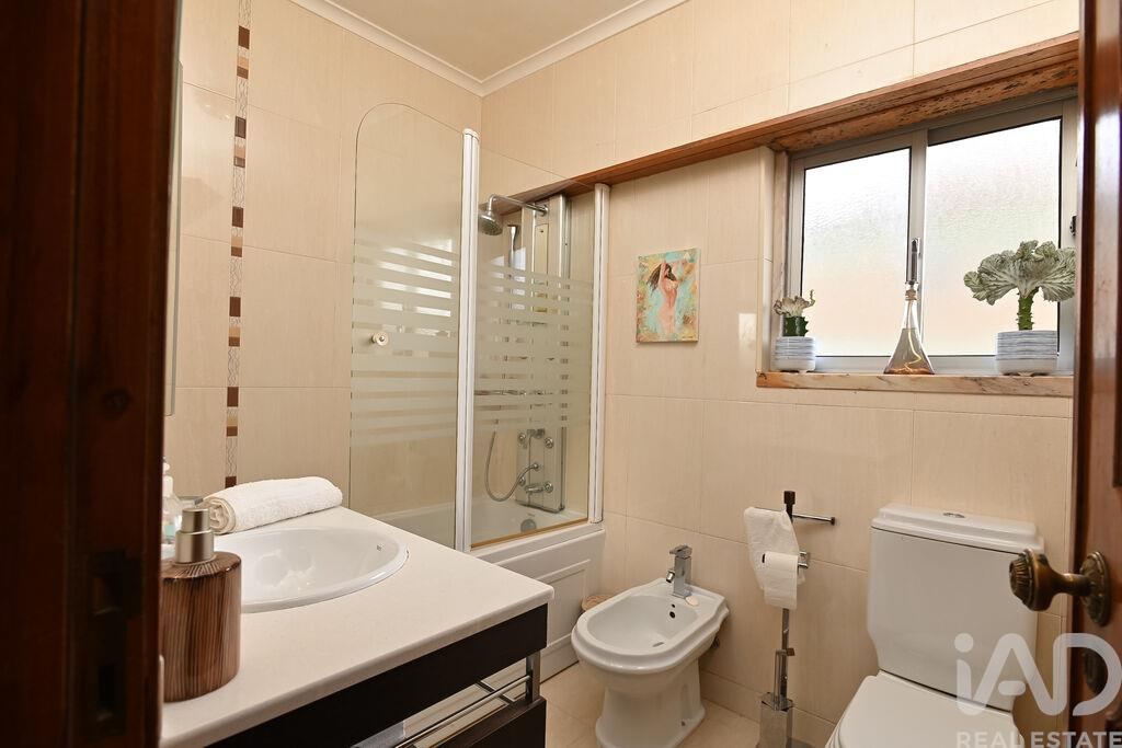 Apartment in Sao Domingos de Rana - Image 4