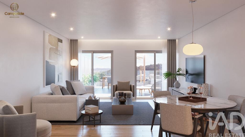 Apartment in Campolide - view 1