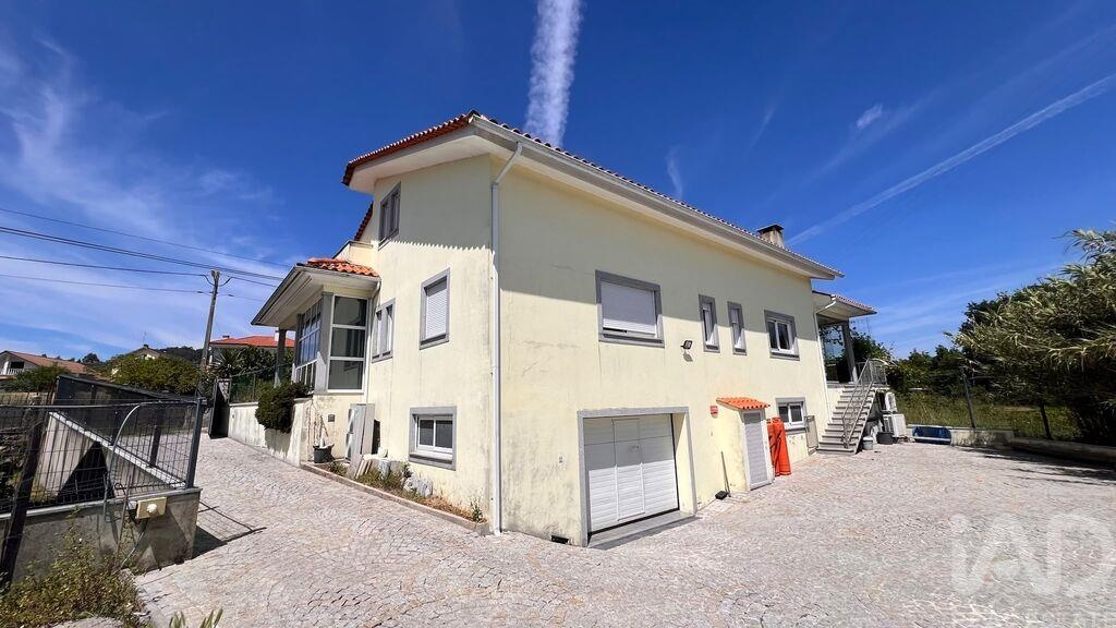 House in Abraveses - Image 3