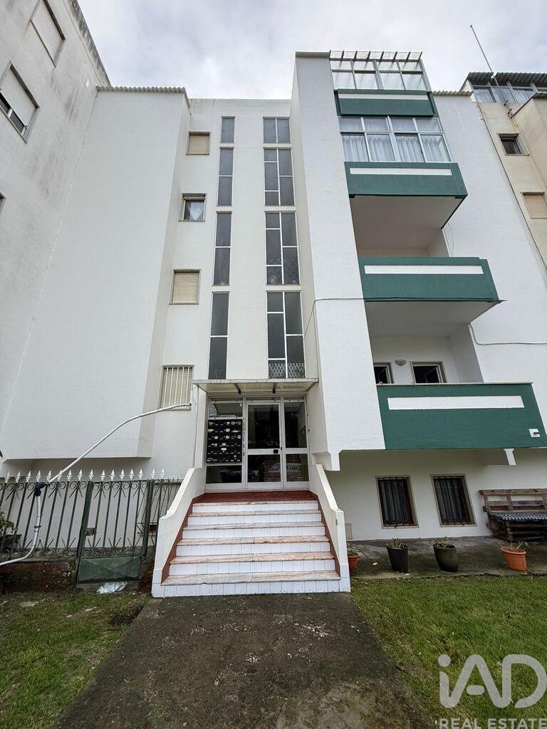 Apartment in Nazare - Image 2