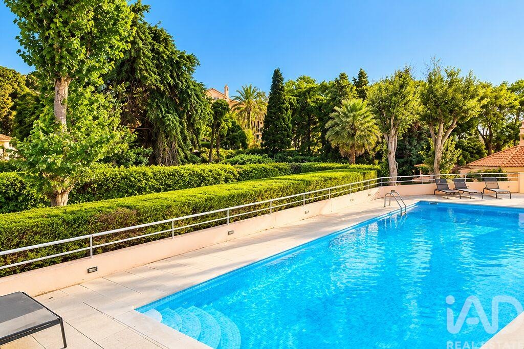 Apartment in Cascais - Image 2
