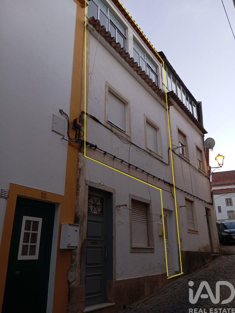 House in Portalegre - view 1