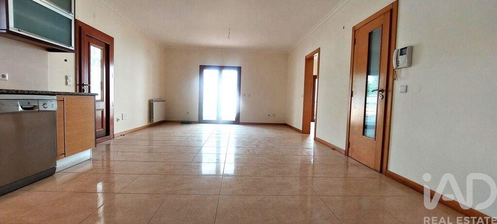 House in Porto de Mos - Image 4